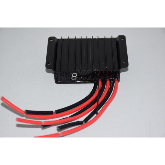 Контроллер заряда Delta PWM 2410 WP 10А 12/24В